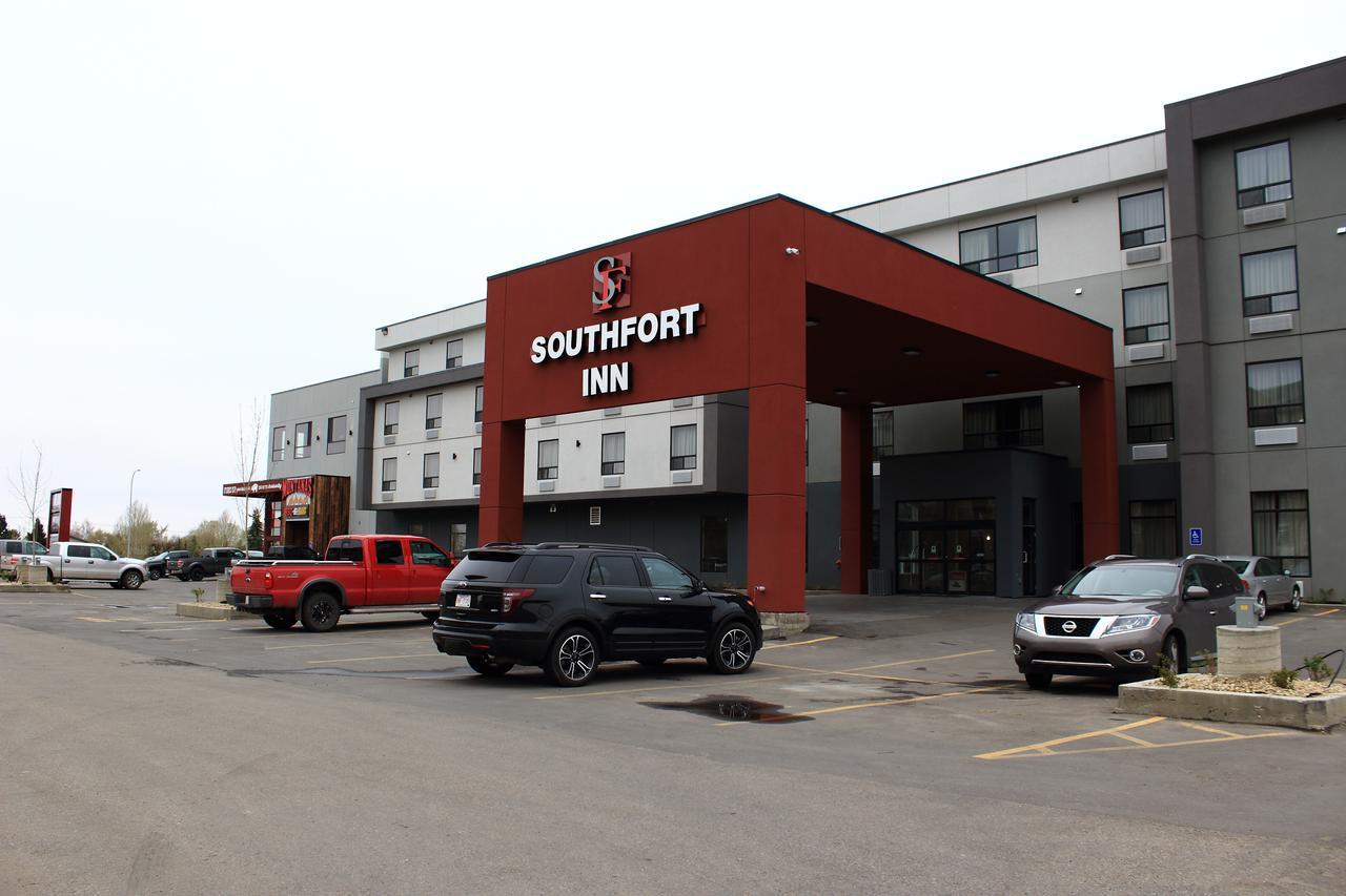 Southfort Inn Fort Saskatchewan Esterno foto
